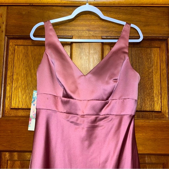 Alfred Angelo Elegant Mauve Gown - Picture 2 of 4